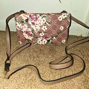 Nine west crossbody wallet